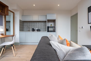 1 bed studio, Mount Pleasant, City Centre, Liverpool, L35SL - Image 3