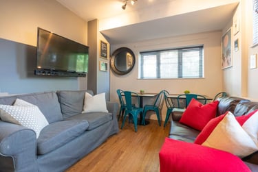 7 bed house, Keppoch Street, Plasnewydd, Cardiff, CF243JS - Image 1