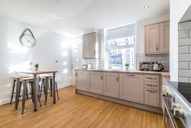 6 bed house, Woodsley Road, Hyde Park, Leeds, LS31DU - Image 5
