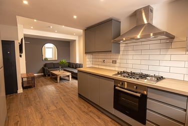 6 bed house, Channell Road, Kensington, Liverpool, L66DD - Image 1