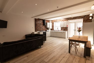 7 bed house, Woodcroft Road, Toxteth, Liverpool, L152HG - Image 4