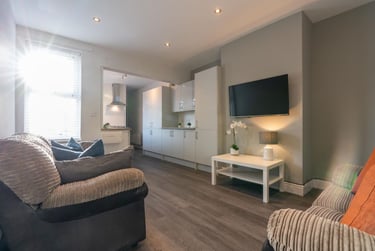 4 bed house, Chillingham Road, Heaton, Newcastle, NE65QU - Image 1