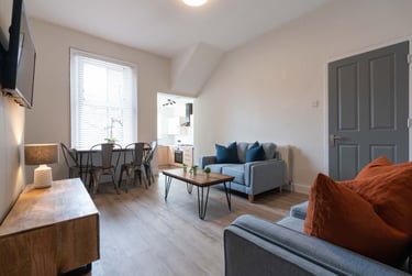 4 bed house, Chillingham Road, Heaton, Newcastle, NE65BU - Image 1