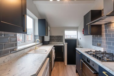 6 bed house, Doncaster Road, Sandyford, Newcastle, NE21RA - Image 2