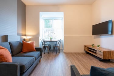 4 bed house, Chillingham Road, Heaton, Newcastle, NE65XN - Image 1