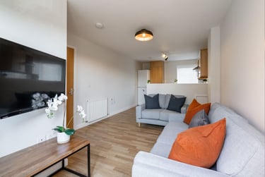 5 bed flat, Falconar Street, City Centre, Newcastle, NE21UY - Image 1