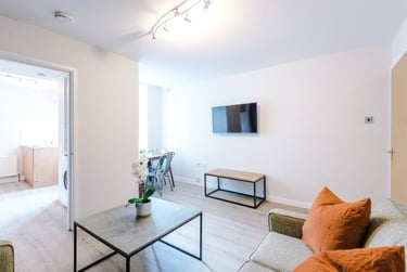 3 bed house, Chillingham Road, Heaton, Newcastle, NE65XL - Image 1