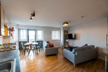 6 bed flat, Falconar Street, City Centre, Newcastle, NE21UY - Image 2