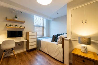 6 bed house, Eighth Avenue, Heaton, Newcastle, NE65YB - Image 3