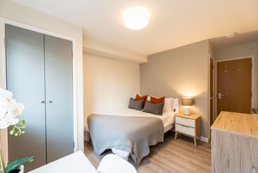 4 bed flat, Falconar Street, City Centre, Newcastle, NE21UY - Image 2
