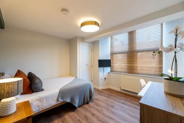 6 bed house, Eighth Avenue, Heaton, Newcastle, NE65YB - Image 4