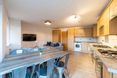 6 bed flat, Falconar Street, City Centre, Newcastle, NE21UY - Image 2