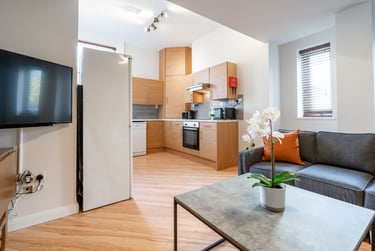 3 bed flat, Osborne Road, Jesmond, Newcastle, NE22AS - Image 1
