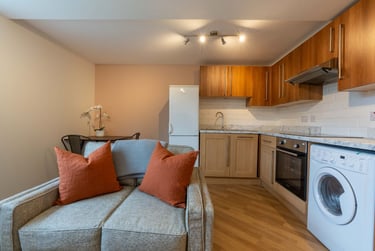 2 bed flat, Jesmond Road, Jesmond Vale, Newcastle, NE21JY - Image 3