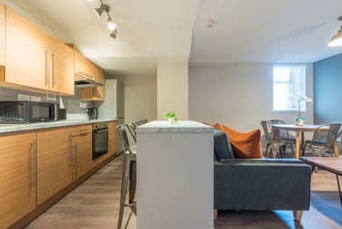 3 bed flat, Osborne Road, Jesmond, Newcastle, NE22AS - Image 2