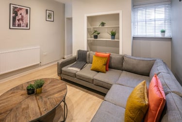 6 bed house, Dalton Street, Cathays, Cardiff, CF244HB - Image 3