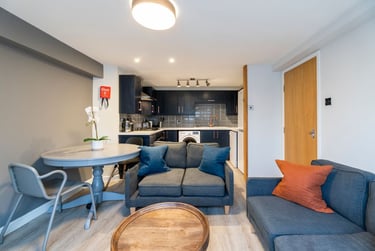 4 bed house, Selborne Gardens, Jesmond Vale, Newcastle, NE21EY - Image 1