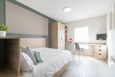 4 bed flat, Morrison Circus, Haymarket, Edinburgh, EH38DX - Image 4