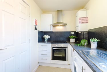 1 bed house, Thomas Court, Charlestown, Salford, M66HA - Image 12