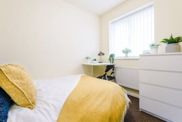 2 bed house, Charles House, Charlestown, Salford, M66HA - Image 6