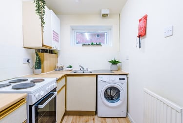 1 bed house, Saturn Grove, Charlestown, Salford, M66HA - Image 14