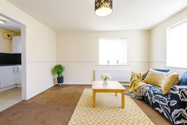 1 bed house, Thomas Court, Charlestown, Salford, M66HA - Image 2