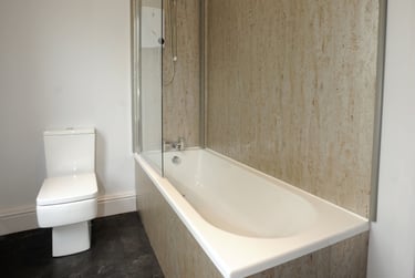 6 bed house, Iddesleigh Road, Mount Pleasant, Exeter, EX46LY - Image 3