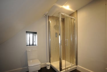 6 bed house, Iddesleigh Road, Mount Pleasant, Exeter, EX46LY - Image 4