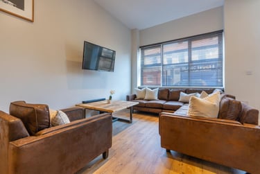 8 bed house, Lawrence Road, Wavertree, Liverpool, L150EQ - Image 1