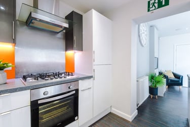 5 bed house, Liverpool Road, Cross Heath, Newcastle under Lyme, ST59HF - Image 6