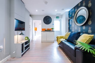 5 bed house, Church Street, Silverdale, Keele, ST56JQ - Image 1