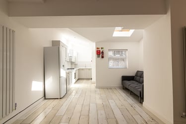 5 bed house, 5 Gladstone Terrace, City Centre, Lancaster, LA11DW - Image 4