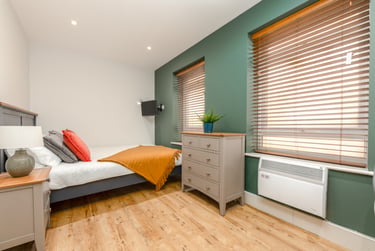 5 bed flat, Walter Road, Mount Pleasant, Swansea, SA15RF - Image 12