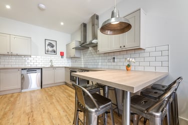 5 bed flat, Walter Road, Mount Pleasant, Swansea, SA15RF - Image 14