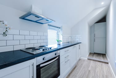 4 bed house, Cauldon Road, Shelton, Stoke, ST42ED - Image 15