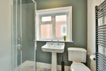 6 bed house, Wrentham Estate, Old Tiverton Road, Mount Pleasant, Exeter, EX46ND - Image 5