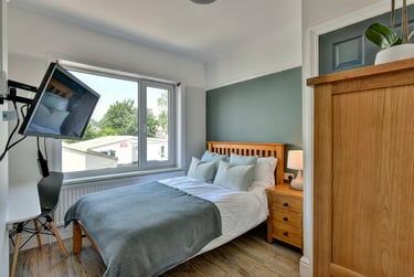6 bed house, Wrentham Estate, Old Tiverton Road, Mount Pleasant, Exeter, EX46ND - Image 9