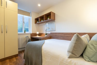 4 bed flat, Jesmond View, Sandyford, Newcastle, NE24DF - Image 2