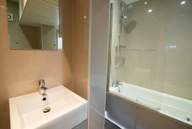 4 bed house, Cauldon Road, Shelton, Stoke, ST42ED - Image 6