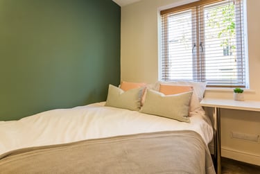 8 bed flat, St Hilds Lane, Claypath, Durham, DH11QL - Image 3