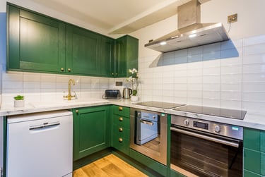 6 bed flat, St Hilds Lane, Claypath, Durham, DH11QL - Image 13