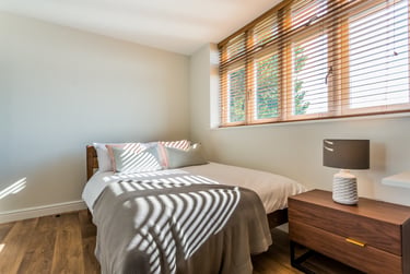 6 bed flat, St Hilds Lane, Claypath, Durham, DH11QL - Image 3