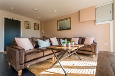 8 bed flat, St Hilds Lane, Claypath, Durham, DH11QL - Image 4