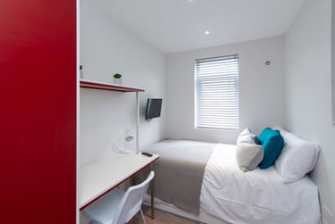 4 bed house, Cauldon Road, Shelton, Stoke, ST42ED - Image 15