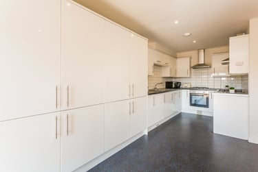 8 bed flat, St Hilds Lane, Claypath, Durham, DH11QL - Image 8
