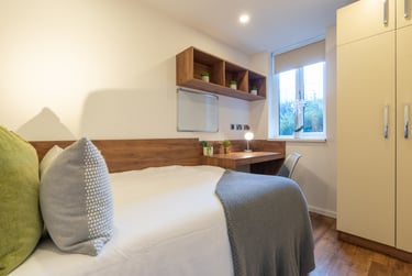 5 bed flat, Jesmond View, Sandyford, Newcastle, NE24DF - Image 2
