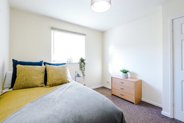 2 bed house, Aquarius Lane, Charlestown, Salford, M66HE - Image 4