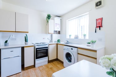 2 bed house, Aquarius Lane, Charlestown, Salford, M66HE - Image 10
