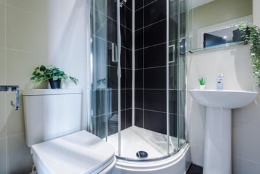 1 bed studio, Flat 8, 160 Upper New Walk, Highfields, Leicester, LE17QA - Image 10