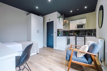 1 bed studio, Flat 8, 160 Upper New Walk, Highfields, Leicester, LE17QA - Image 2